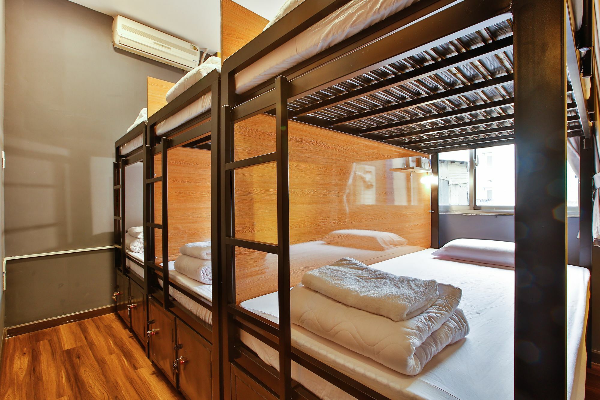 Bff Saigon Hostel Хошимин Екстериор снимка