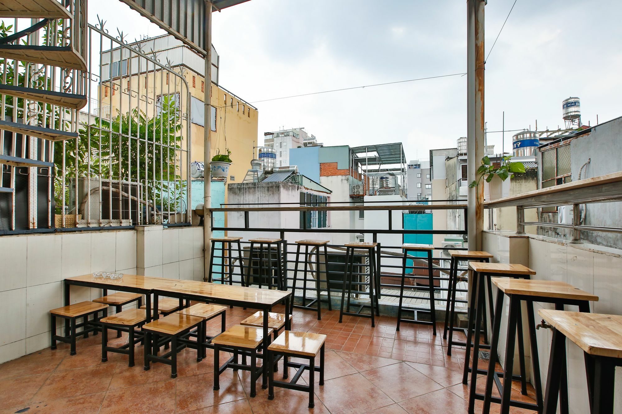 Bff Saigon Hostel Хошимин Екстериор снимка